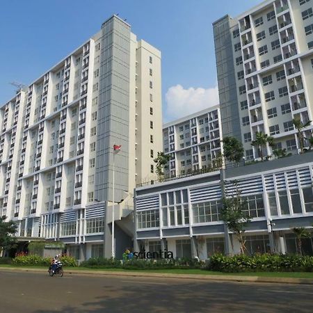 Scientia Residences By Taslim Gading Serpong Exterior photo