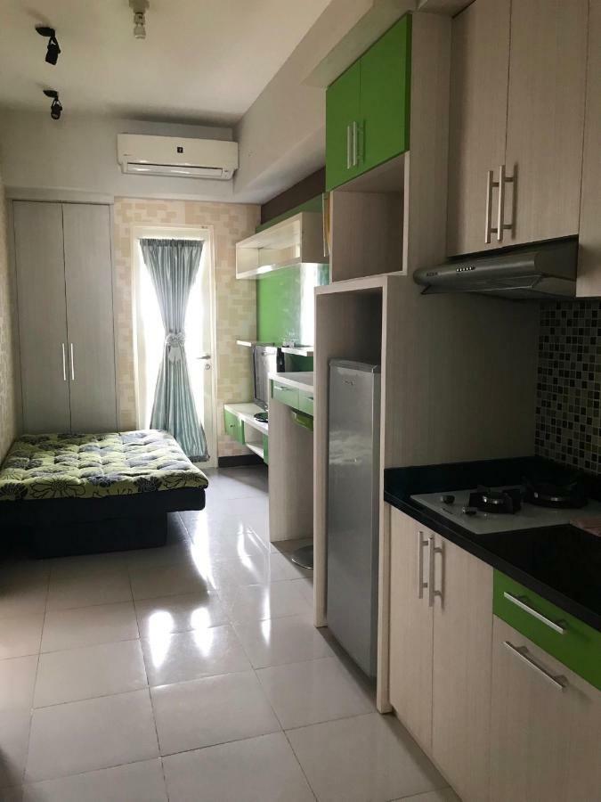 Scientia Residences By Taslim Gading Serpong Exterior photo
