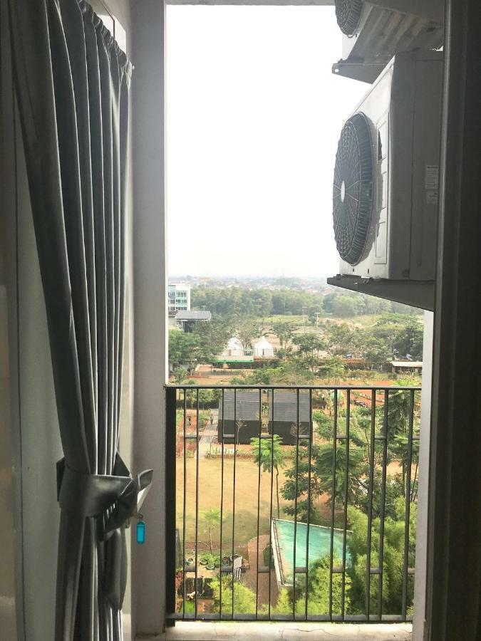 Scientia Residences By Taslim Gading Serpong Exterior photo